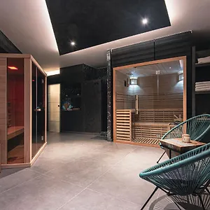 https://exclusive-pula-city-apartments.in-istria.net