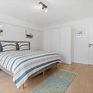 https://splendid-two-bedroom-flat-frontal-seaview.hotelsghent.com